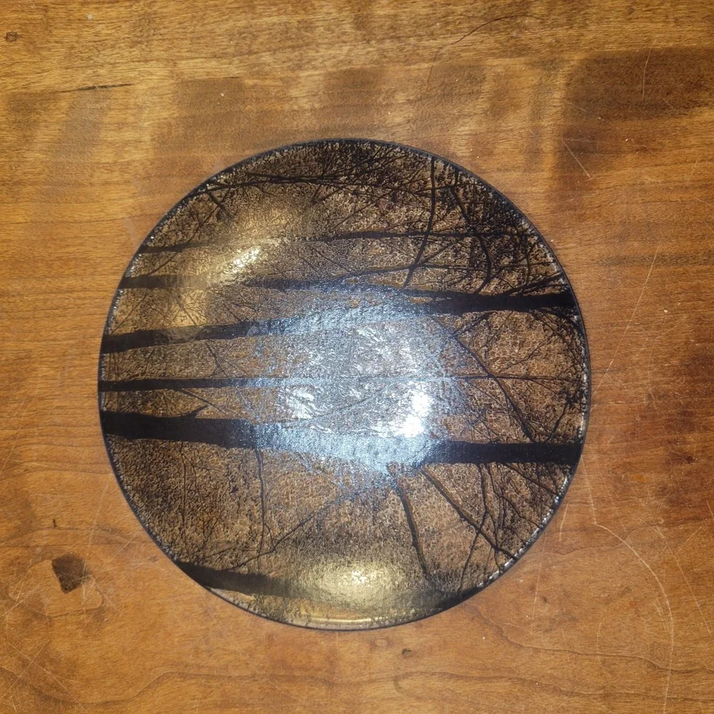 Clear Glass Plate With Dark‎ Woods Design